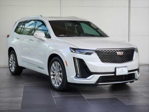 2023 Cadillac XT6 Premium Luxury FWD
