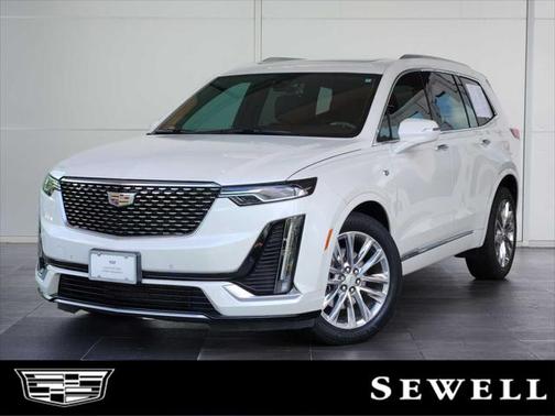 2023 Cadillac XT6 Premium Luxury FWD