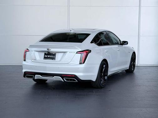 2023 Cadillac CT5 Sport