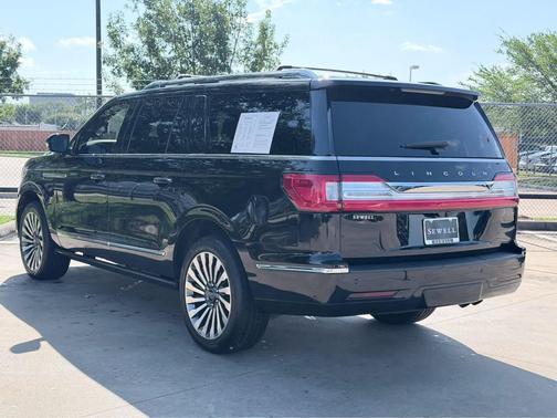 Infinite Black 2021 Lincoln Navigator Reserve