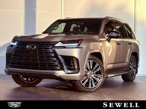 2025 Lexus LX 700h Luxury