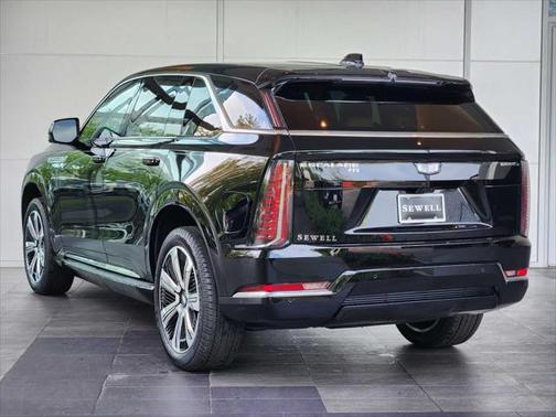 2025 Cadillac Escalade Luxury