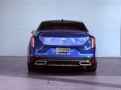 2023 Cadillac CT4 Sport