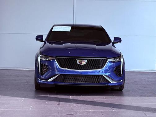 2023 Cadillac CT4 Sport