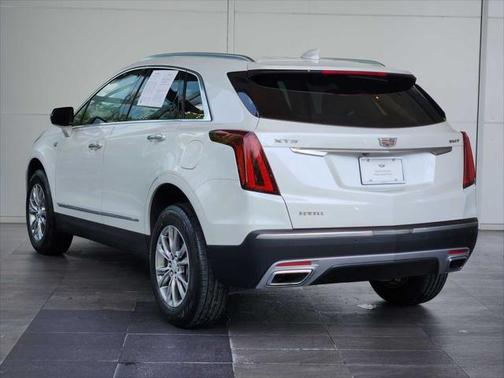 2022 Cadillac XT5 Premium Luxury