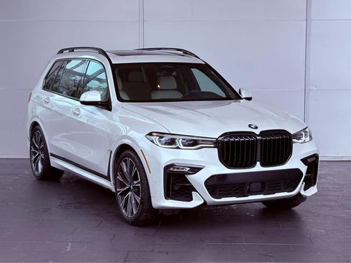 2020 BMW X7 M50i