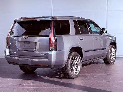 2020 Cadillac Escalade Premium Luxury