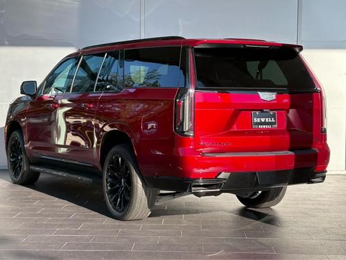 2023 Cadillac Escalade ESV Sport Platinum