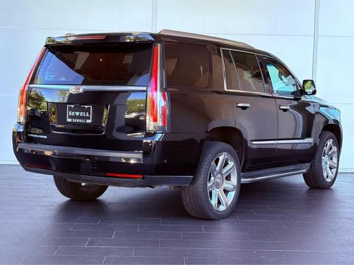 2019 Cadillac Escalade Premium Luxury