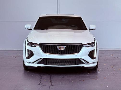 2022 Cadillac CT4 Sport