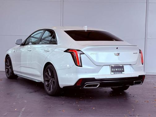 2022 Cadillac CT4 Sport