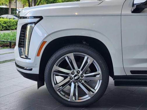 2025 Cadillac Escalade ESV Sport Platinum
