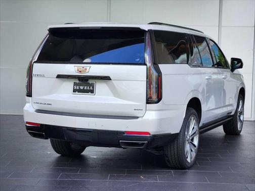 2025 Cadillac Escalade ESV Sport Platinum