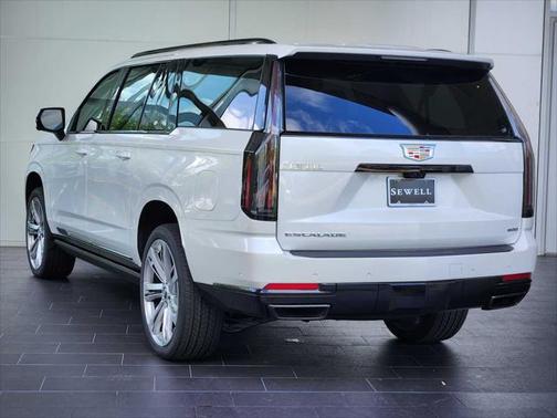 2025 Cadillac Escalade ESV Sport Platinum