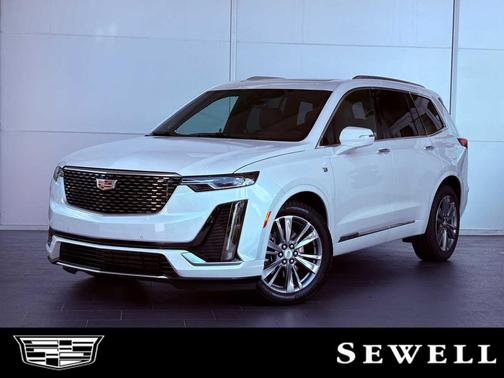2025 Cadillac XT6 Premium Luxury FWD