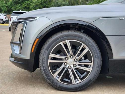 2025 Cadillac LYRIQ Luxury w/1SC