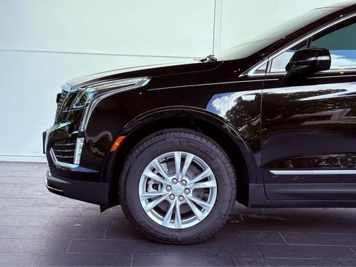 2025 Cadillac XT5 Luxury