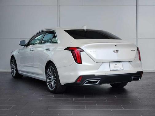 2023 Cadillac CT4 Premium Luxury