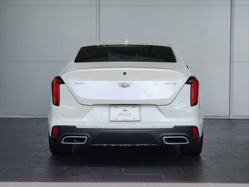 2023 Cadillac CT4 Premium Luxury
