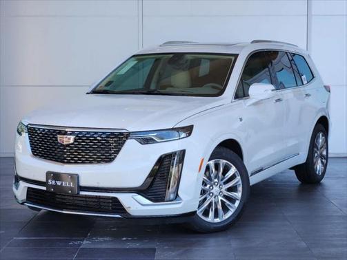 2025 Cadillac XT6 Premium Luxury FWD