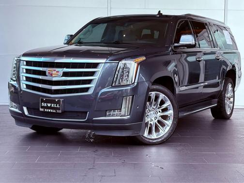 2019 Cadillac Escalade ESV Luxury