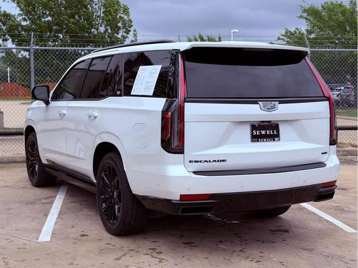 Crystal White Tricoat 2024 Cadillac Escalade Sport