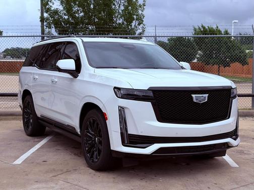 Crystal White Tricoat 2024 Cadillac Escalade Sport