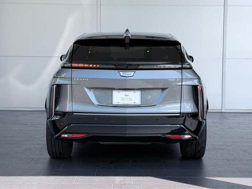 2023 Cadillac LYRIQ Luxury