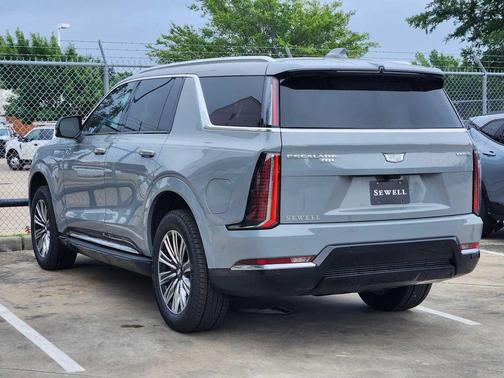 Luna Metallic 2026 Cadillac Escalade IQL Luxury