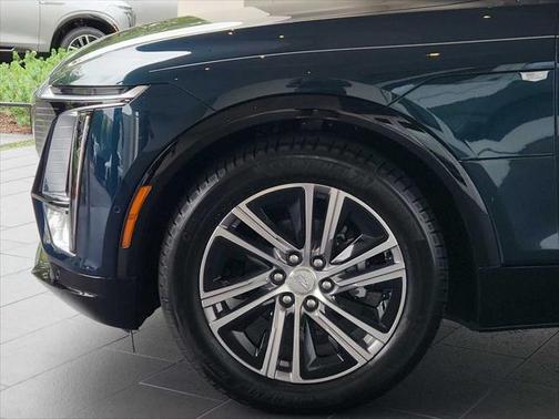 2025 Cadillac LYRIQ Luxury w/1SC