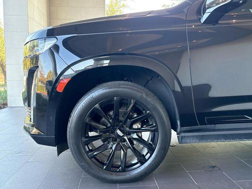 2022 Cadillac Escalade Sport