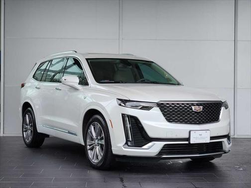 2023 Cadillac XT6 Premium Luxury FWD