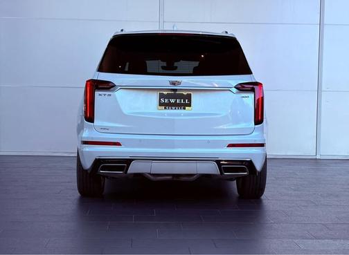 2024 Cadillac XT6 Premium Luxury AWD