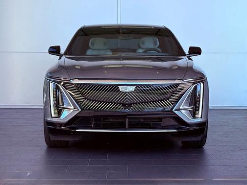 2023 Cadillac LYRIQ Luxury