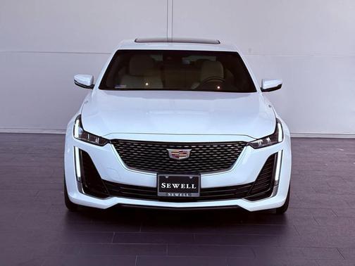 2024 Cadillac CT5 Luxury