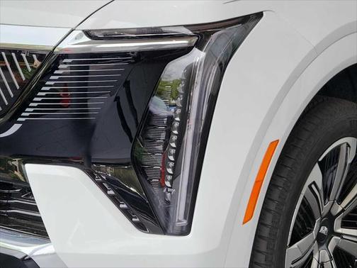 2025 Cadillac Escalade Luxury