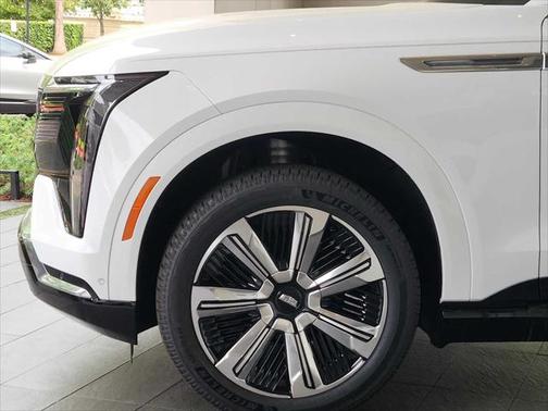 2025 Cadillac Escalade Luxury