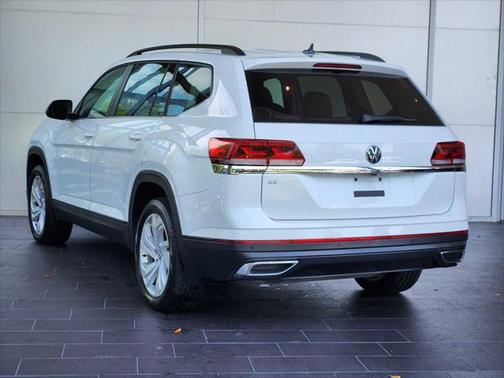 2022 Volkswagen Atlas 2.0T SE w/Technology