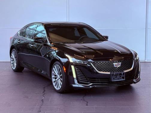 2022 Cadillac CT5 Premium Luxury