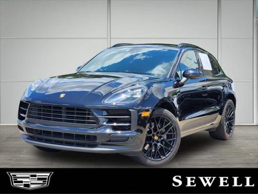 2020 Porsche Macan Base