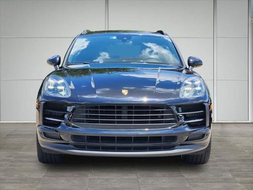 2020 Porsche Macan Base