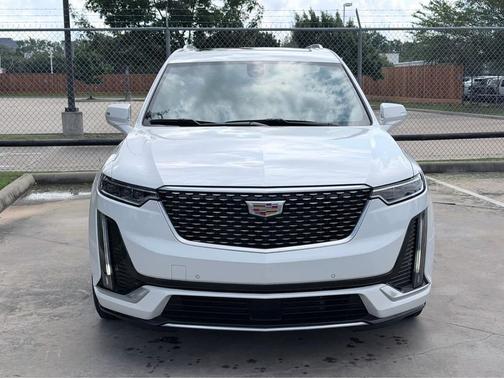 Crystal White Tricoat 2024 Cadillac XT6 Premium Luxury AWD