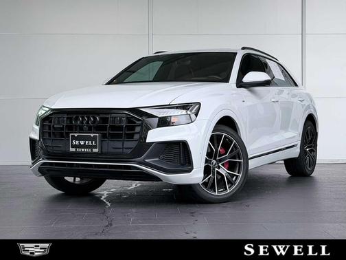 Glacier White Metallic 2023 Audi Q8 55 Prestige