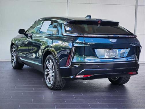 2025 Cadillac LYRIQ Luxury w/1SC