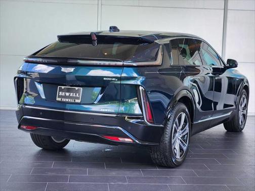 2025 Cadillac LYRIQ Luxury w/1SC