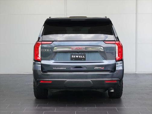 2021 GMC Yukon 4WD AT4