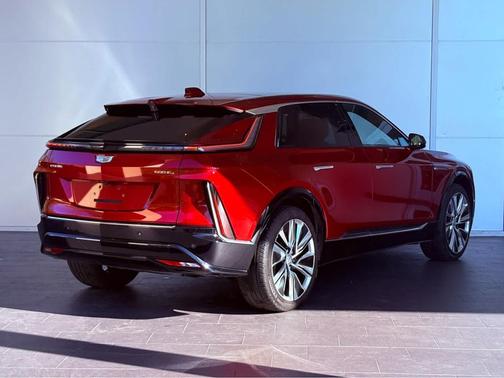 2024 Cadillac LYRIQ Luxury