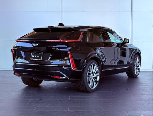 2024 Cadillac LYRIQ Luxury