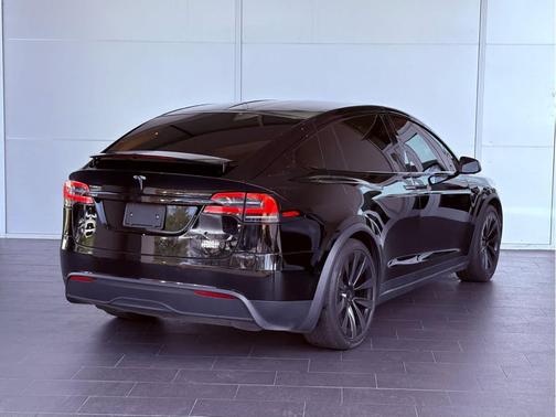 2023 Tesla Model X Plaid Tri Motor All-Wheel Drive