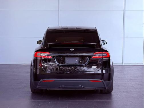 2023 Tesla Model X Plaid Tri Motor All-Wheel Drive